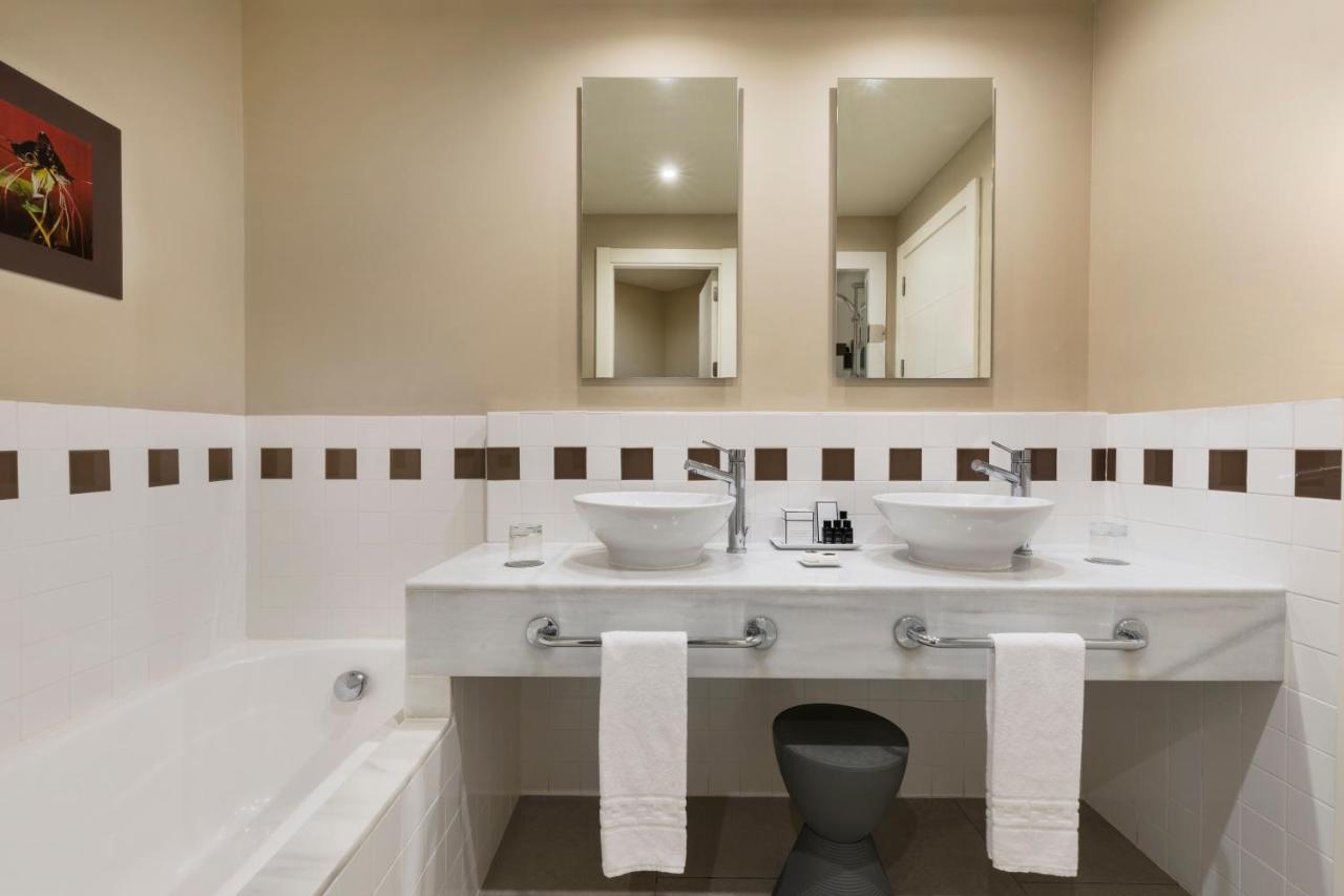 Precise Resort El Rompido-The Hotel Exterior photo Bathroom
