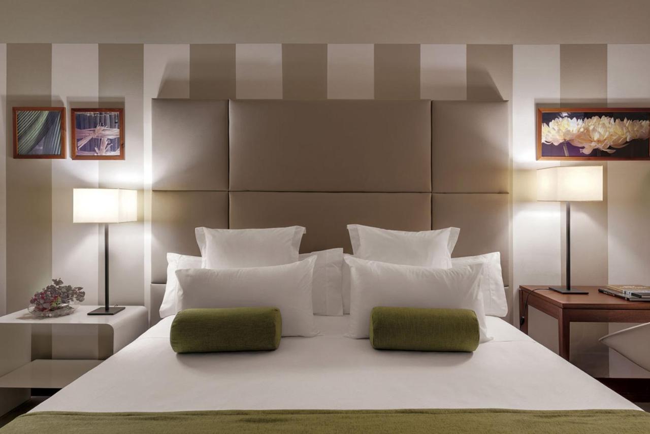 Precise Resort El Rompido-The Hotel Exterior photo A bedroom at the hotel
