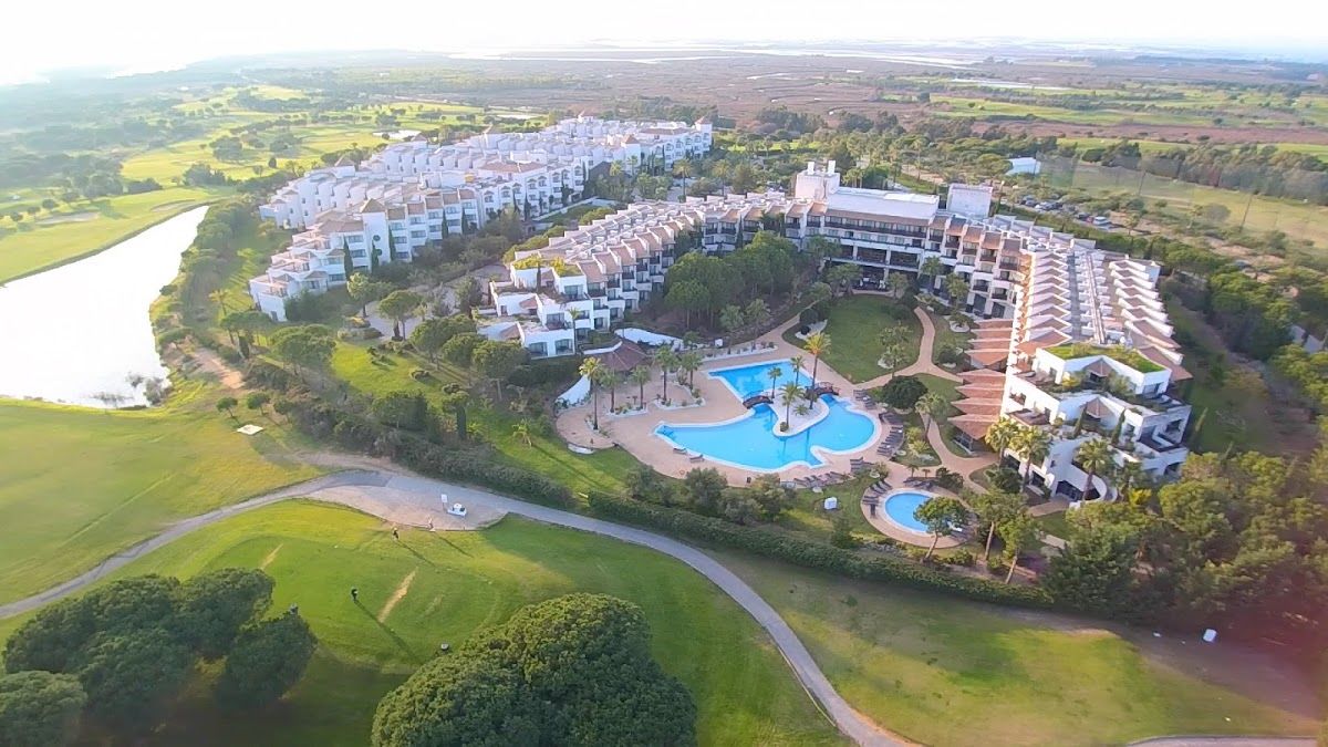 Precise Resort El Rompido-The Hotel Exterior photo Aerial view of the complex