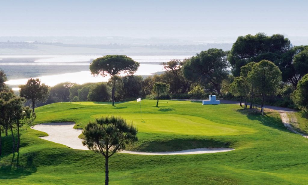 Precise Resort El Rompido-The Hotel Exterior photo Golf course at Quinta do Lago