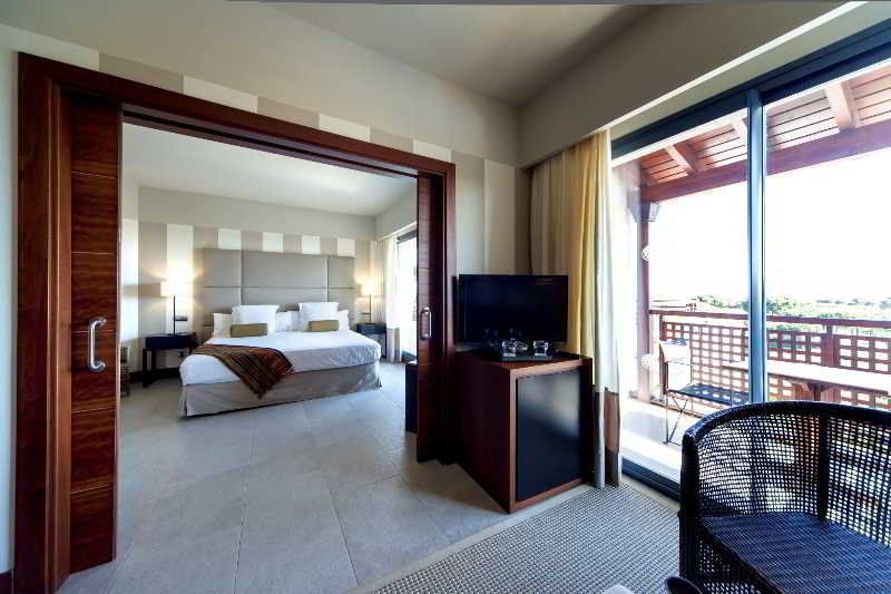 Precise Resort El Rompido-The Hotel Exterior photo Suite